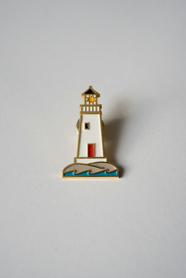 Pin's en émaillage posé