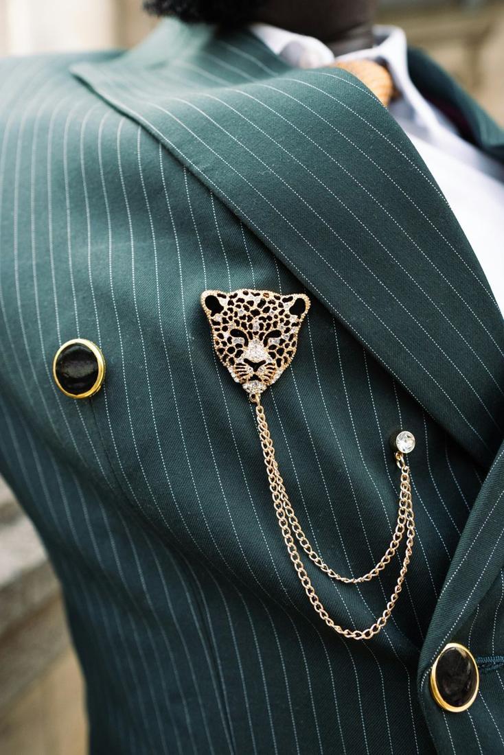 Pin's tout métal
